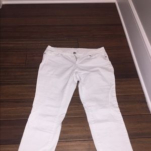 Women’s Crown and Ivy Pants- White